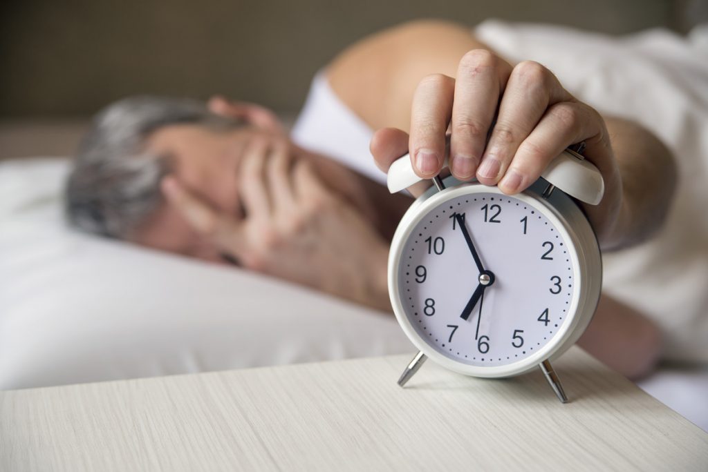 Hogyan hat az alvás az étkezésre? Avagy tényleg hízol ha keveset alszol?